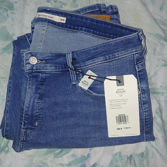 Levi's Denim - Levi 311 shaping skinny midrise jeans Levi's Denim - Levi 311 shaping skinny midrise jeans